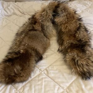 Vintage Brown Fur Stole - Plush Fox/Realistic Fur